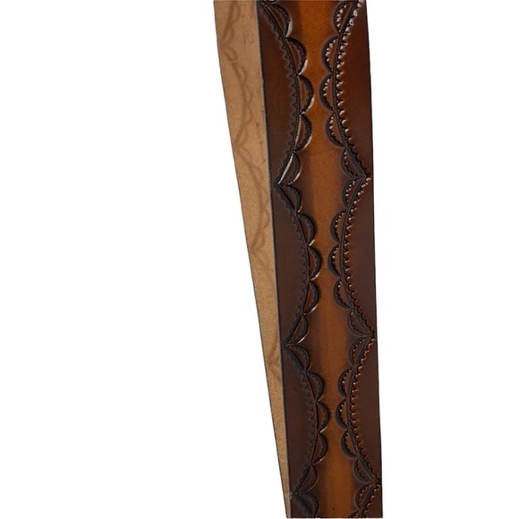 Vintage Cowhide Brown Tooled Leather Cowgirl Belt - Picture 7 of 9